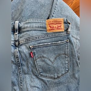 Levi 711 Skinny Jeans Size 29